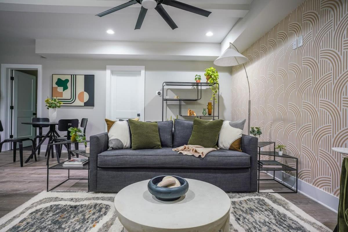 Apartment Gemini Landing